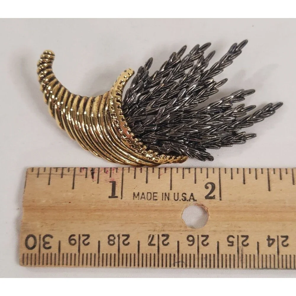 Darlene Gold and Silver Wheat in Cornucopia Pin Brooch Jewelry Signed